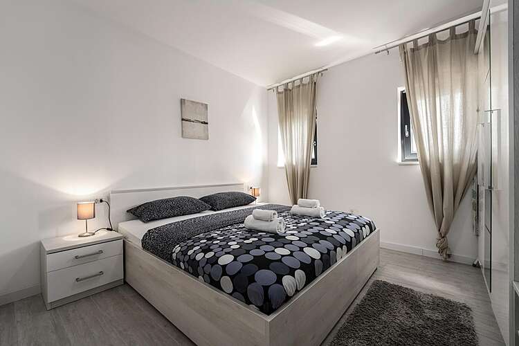 Bedroom — Davide Residence &#151; Novigrad, Novigrad, Umag-Novigrad (Villa with pool) (21/45)