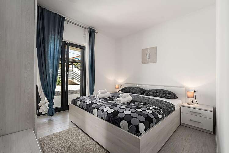 Bedroom — Davide Residence &#151; Novigrad, Novigrad, Umag-Novigrad (Villa with pool) (24/45)