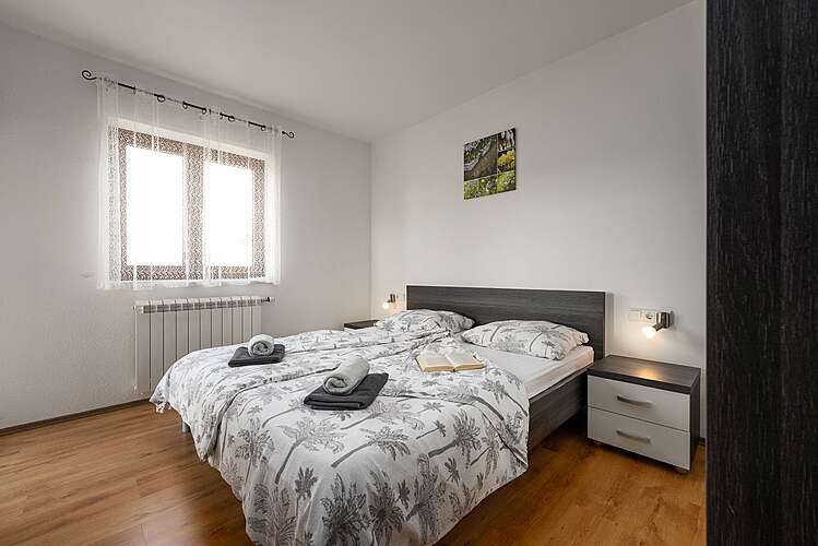 Slaapkamer — Apartman Nina 2 &#151; Dračevac, Poreč (Appartement) (21/40)