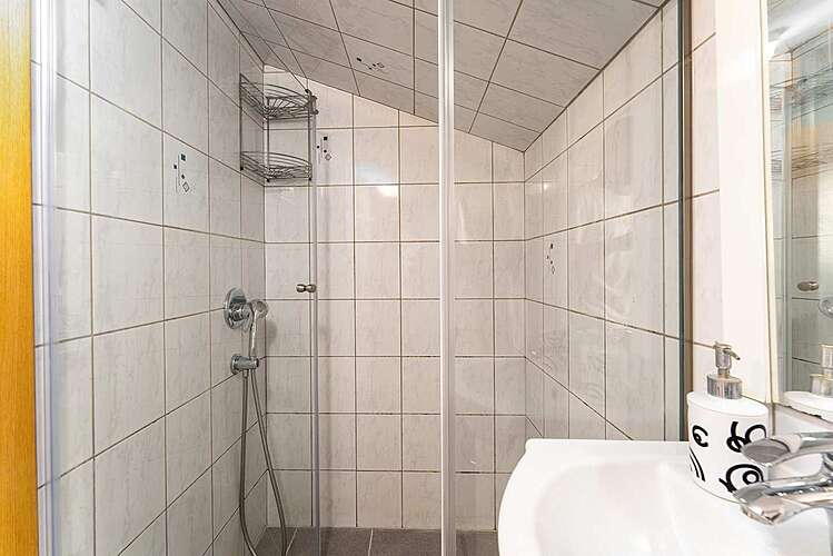 Bathroom — Villa Valencan 1 &#151; Betiga, Vodnjan (Holiday home) (22/25)