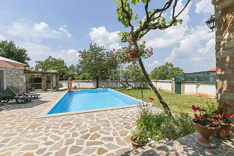 Swimming Pool — Haus Maria &#151; Markoci, Labin, Rabac-Labin (Holiday home) (6/29)