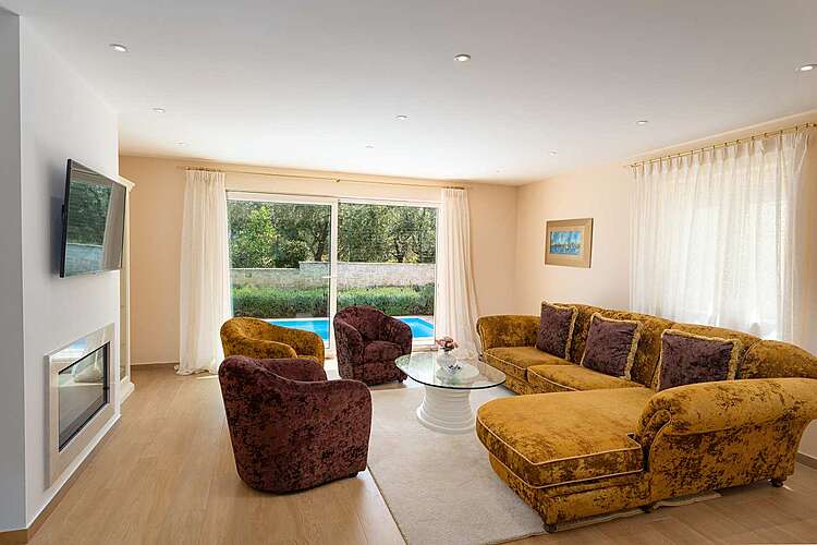 Living Room — Villa Emma &#151; Tar, Tar-Vabriga (Villa with pool) (3/47)