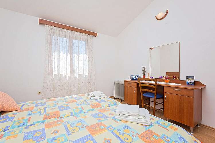 Bedroom — Villa Greis &#151; Momjan, Buje, Umag-Novigrad (Holiday home) (20/40)