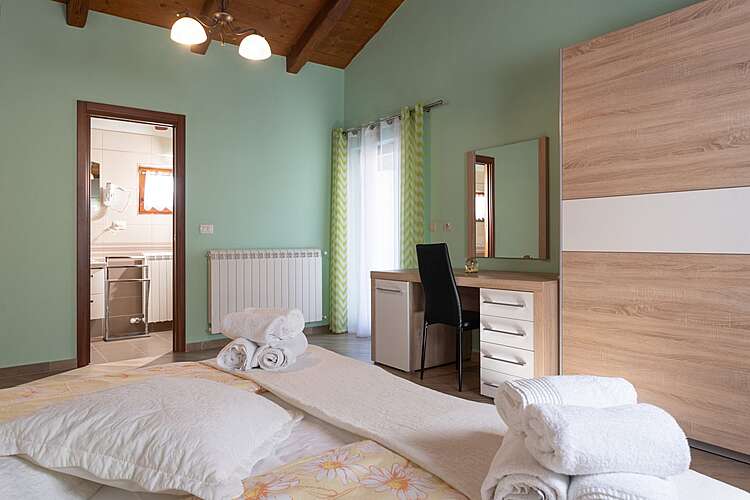 Bedroom — Villa Mainenti &#151; Tićan, Višnjan (Villa with pool) (17/30)