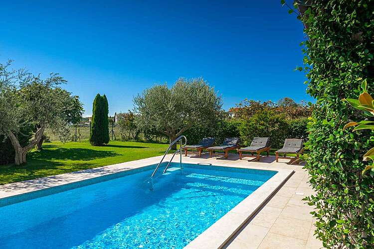 Swimming Pool — House Leticia &#151; Valbandon, Fažana, Pula-Medulin (Villa with pool) (12/45)