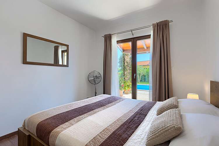 Bedroom — House Leticia &#151; Valbandon, Fažana, Pula-Medulin (Villa with pool) (26/45)
