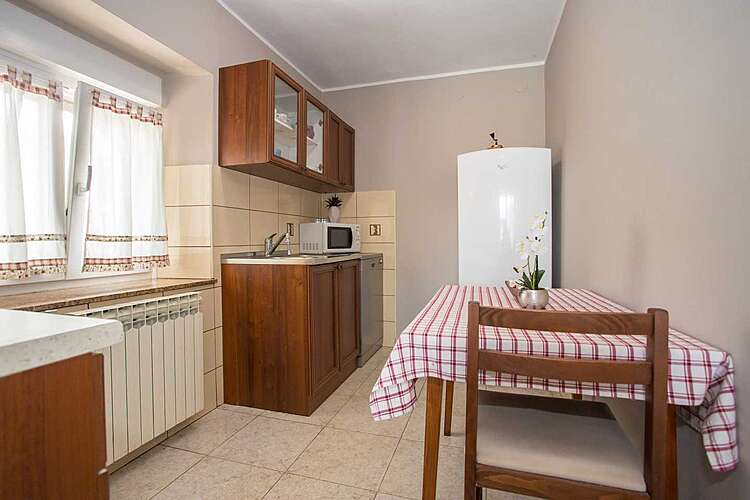 Kitchen — Villa Lara &#151; Belavići, Barban, East Coast of Istria (Holiday home) (16/47)