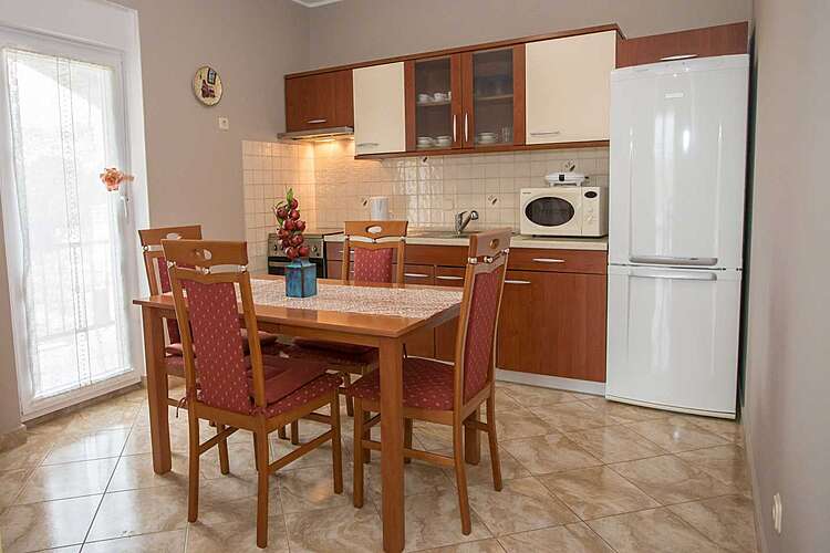 Kitchen — Villa Lara &#151; Belavići, Barban, East Coast of Istria (Holiday home) (27/47)