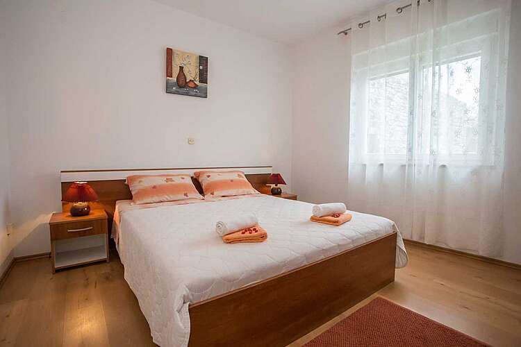 Bedroom — Villa Lara &#151; Belavići, Barban, East Coast of Istria (Holiday home) (35/47)