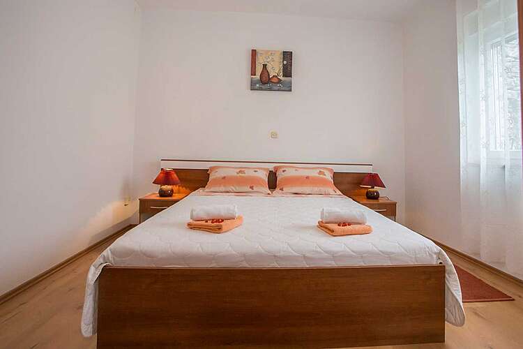 Bedroom — Villa Lara &#151; Belavići, Barban, East Coast of Istria (Holiday home) (36/47)