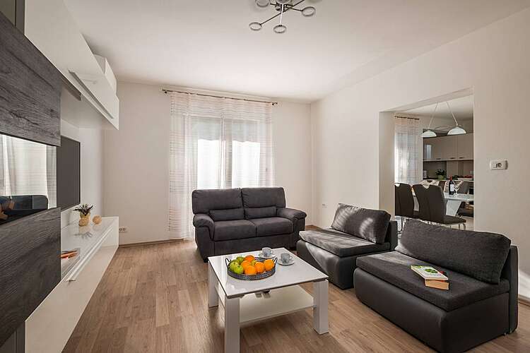 Living Room — Magnolia Vinez &#151; Vinež, Labin, Rabac-Labin (Apartment) (7/32)