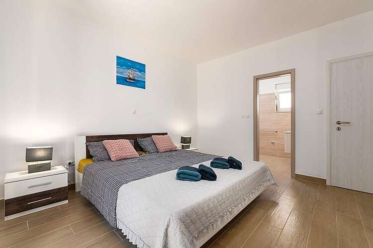 Bedroom — Villa Slava &#151; Matulji, Opatija, East Coast of Istria (Villa with pool) (27/42)