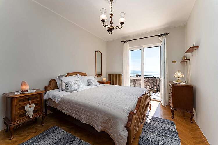 Slaapkamer — App Vally Lovran &#151; Lovran, Lovran, De oostelijke kust van Istrië (Appartement) (16/37)