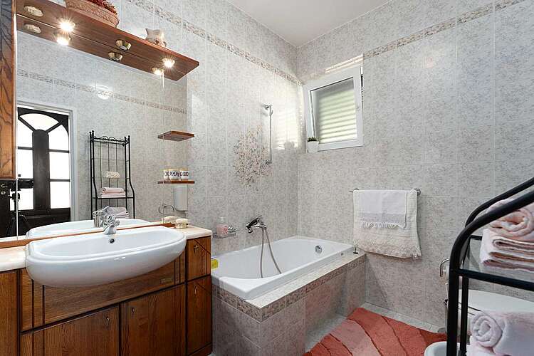 Bathroom — App Vally Lovran &#151; Lovran, Lovran, East Coast of Istria (Apartment) (19/37)