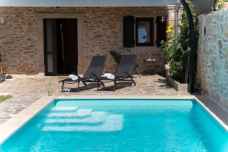 Swimming Pool — Villa Stonehouse &#151; Umag, Umag, Umag-Novigrad (Villa with pool) (7/42)