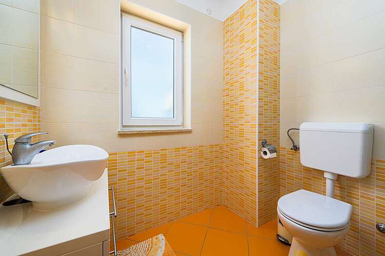 Bathroom — Villa Ester &#151; Kršan, Labin, Rabac-Labin (Villa with pool) (26/44)