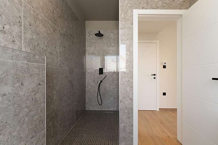 Bathroom — Villa Gloria &#151; Tar, Tar-Vabriga (Villa with pool) (23/45)