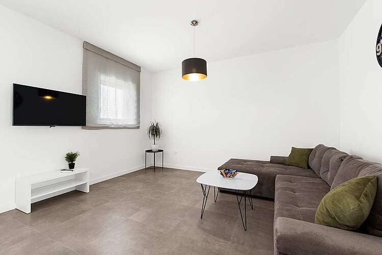 Living Room — Venera &#151; Stancija Vergotini, Poreč (Apartment) (3/12)